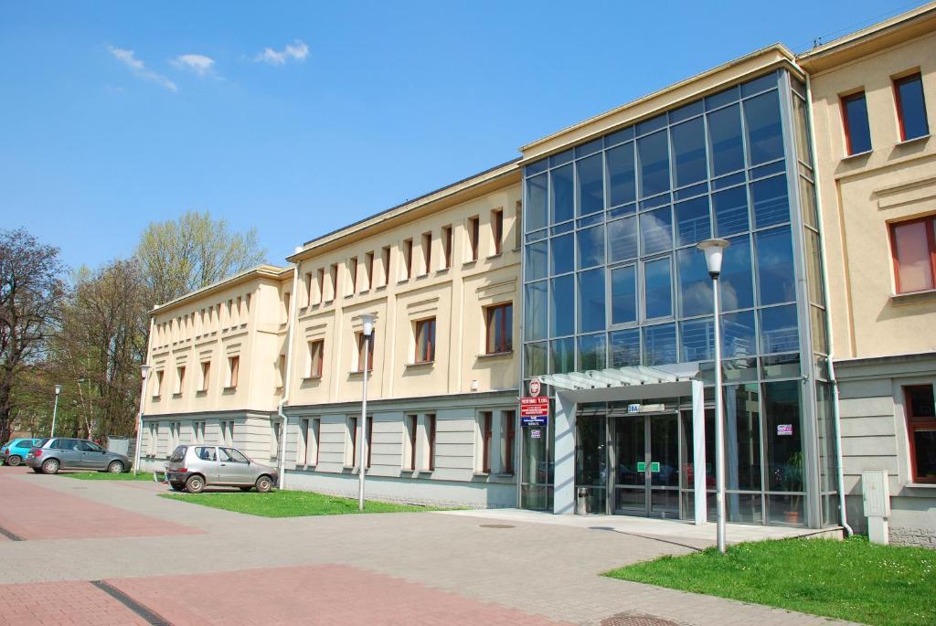 Osrodek Innowacja Забже Екстериор снимка
